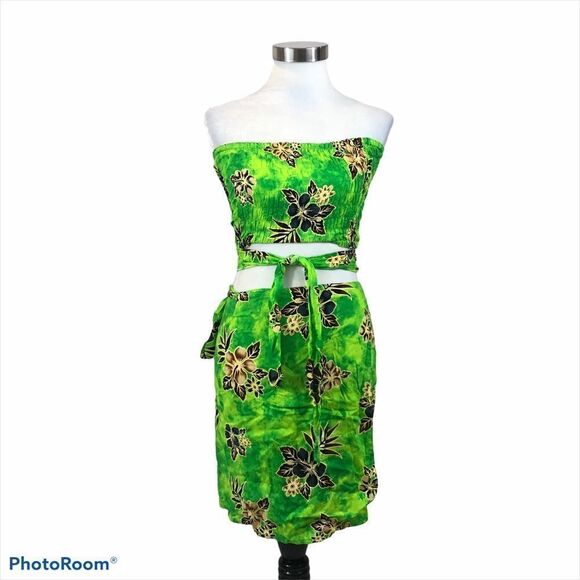 J&J Fashion Hawaii‎ 2 Piece Green Top and Skirt Set - Picture 1 of 16